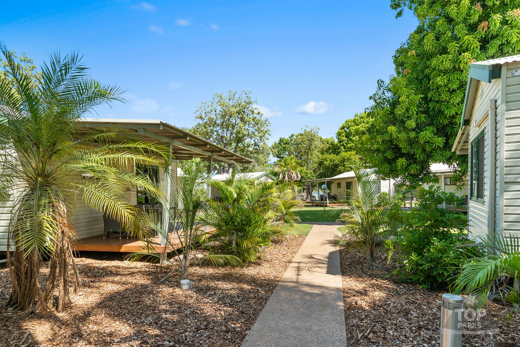 Poolside Ensuite Cabins Kimberleyland